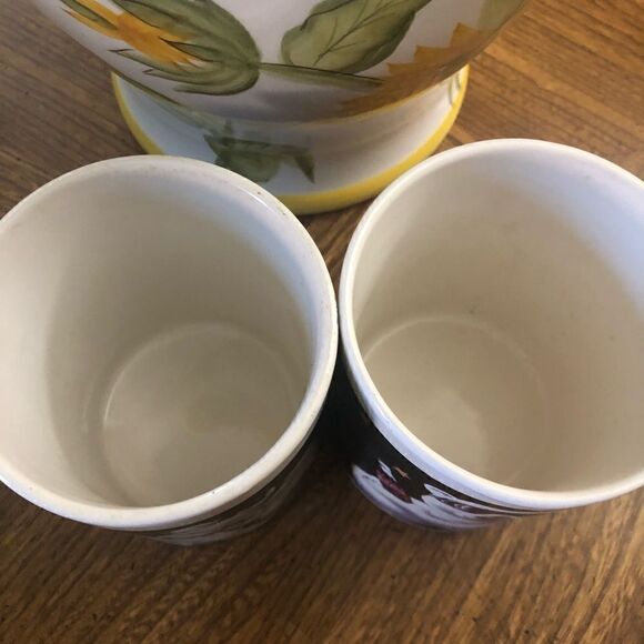 Vintage Coca-Cola Bear mugs  - Picture 3 of 4